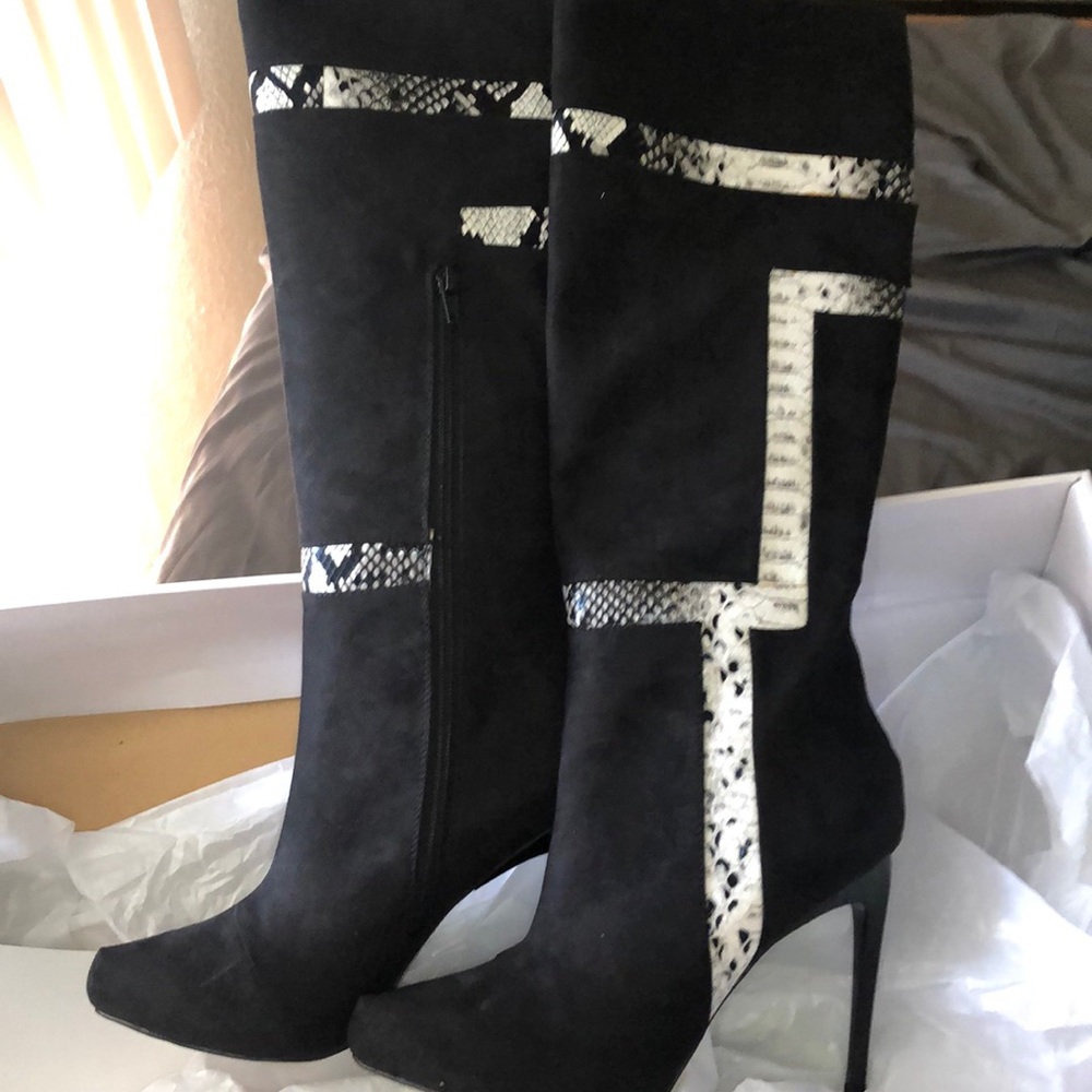 *BRANDNEW* Izabella Rue Thigh High Boots